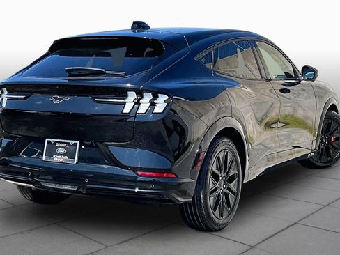 Used 2025 Ford Mustang Mach-E Premium w/ Sport Appearance Package AWD/4WD image 16