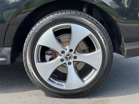 Used 2017 Mercedes-Benz GLE 350 4MATIC w/ Premium 2 Package image 49