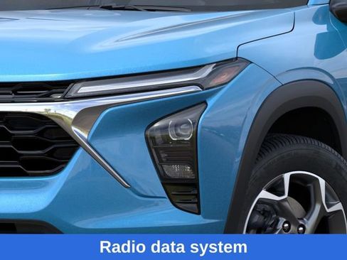 New 2026 Chevrolet Trax LT w/ Driver Confidence Package FWD image 11