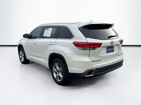 Used 2019 Toyota Highlander Limited Platinum image 6