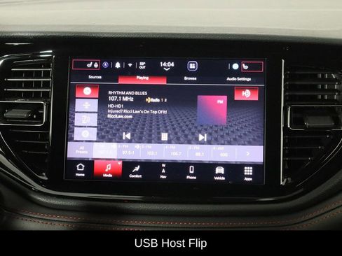 Used 2023 Dodge Durango GT image 28