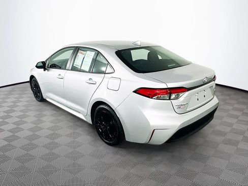 Used 2024 Toyota Corolla LE FWD image 8