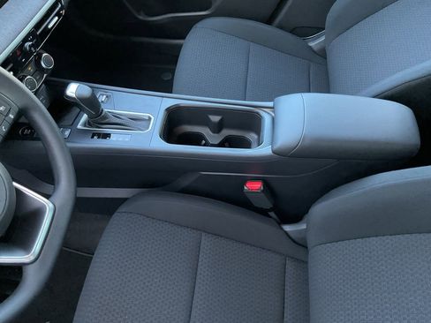 New 2026 Nissan Kicks S image 34