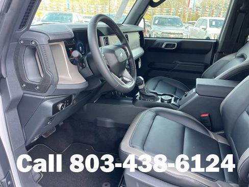 New 2026 Ford Bronco Outer Banks AWD/4WD image 6