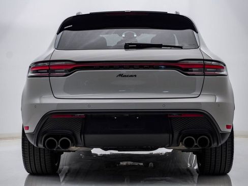 Certified 2026 Porsche Macan AWD/4WD image 10
