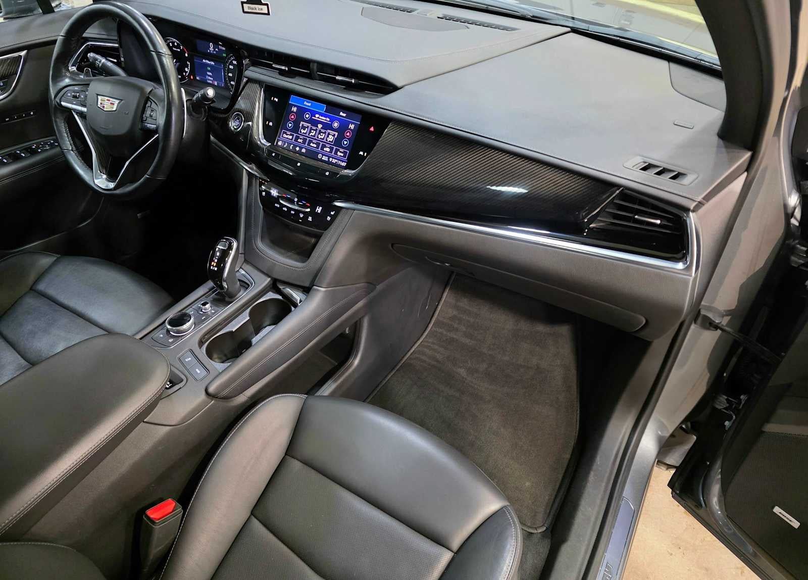 Certified 2020 Cadillac XT6 Sport AWD/4WD image 10