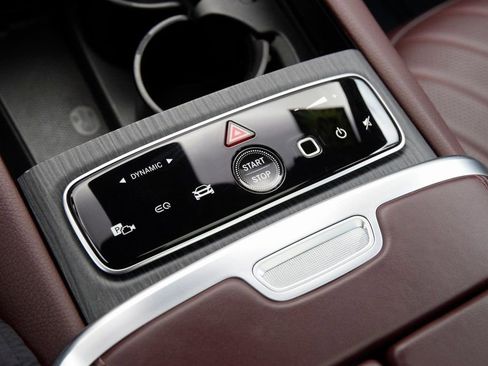 Used 2023 Mercedes-Benz EQS 580 EQS 580 image 29