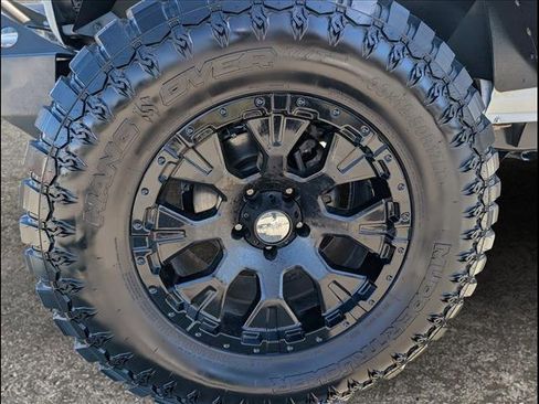 Used 2018 Jeep Wrangler Unlimited Sport w/ Max Tow Package image 20