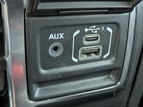 Used 2022 Jeep Gladiator Mojave w/ Trailer Tow Package AWD/4WD image 21