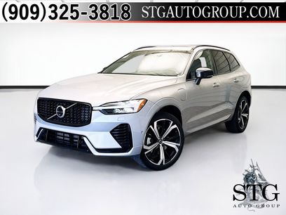 Used 2022 Volvo XC60 T8 R-Design w/ Advanced Package