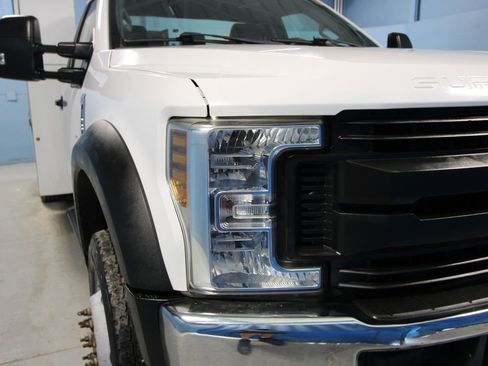 Used 2019 Ford F550 4x4 Regular Cab Super Duty image 30