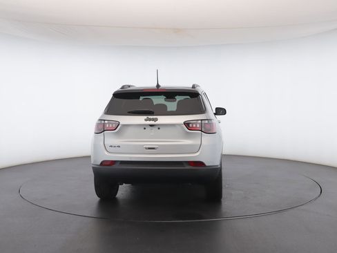 New 2026 Jeep Compass Limited image 9