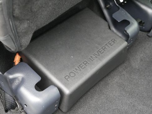 Certified 2024 Ford F150 XLT w/ Equipment Group 302A MID image 32