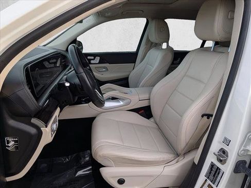 Used 2022 Mercedes-Benz GLS 450 4MATIC image 15