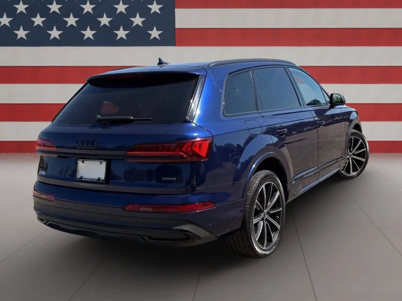 Used 2023 Audi Q7 3.0T Prestige AWD/4WD image 6