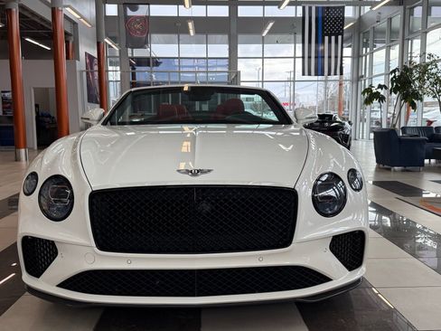 Used 2020 Bentley Continental GT image 12
