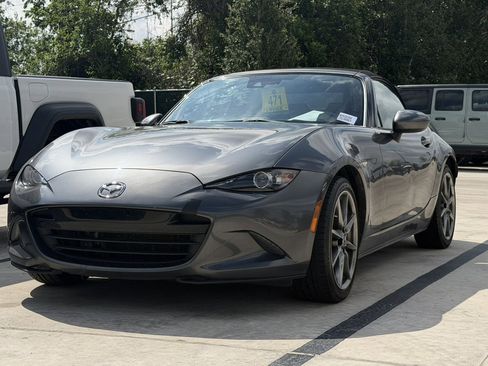 Used 2022 MAZDA MX-5 Miata Grand Touring RWD image 11