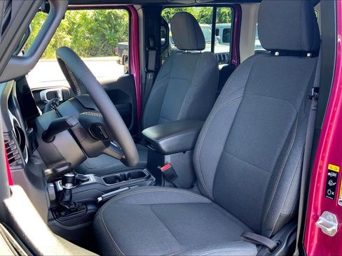 Certified 2024 Jeep Wrangler Unlimited Sport AWD/4WD image 8