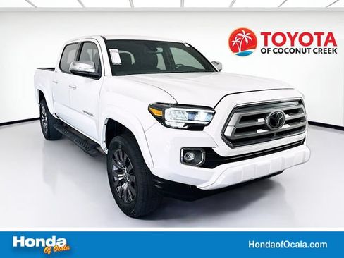 Used 2022 Toyota Tacoma Limited RWD image 1