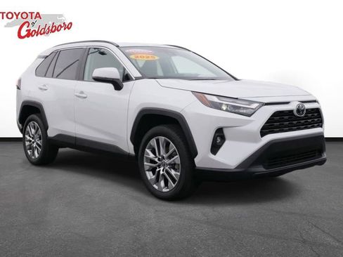 Used 2025 Toyota RAV4 XLE Premium image 3