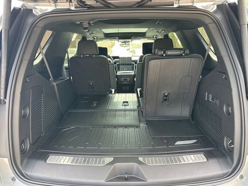 New 2026 GMC Yukon AT4 w/ AT4 Premium Plus Package image 19