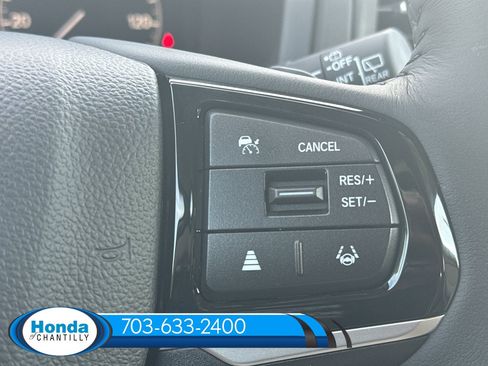 New 2026 Honda Odyssey Touring image 13