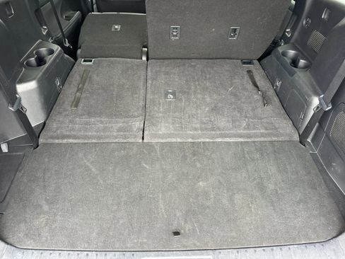 Used 2024 Toyota Highlander LE image 15