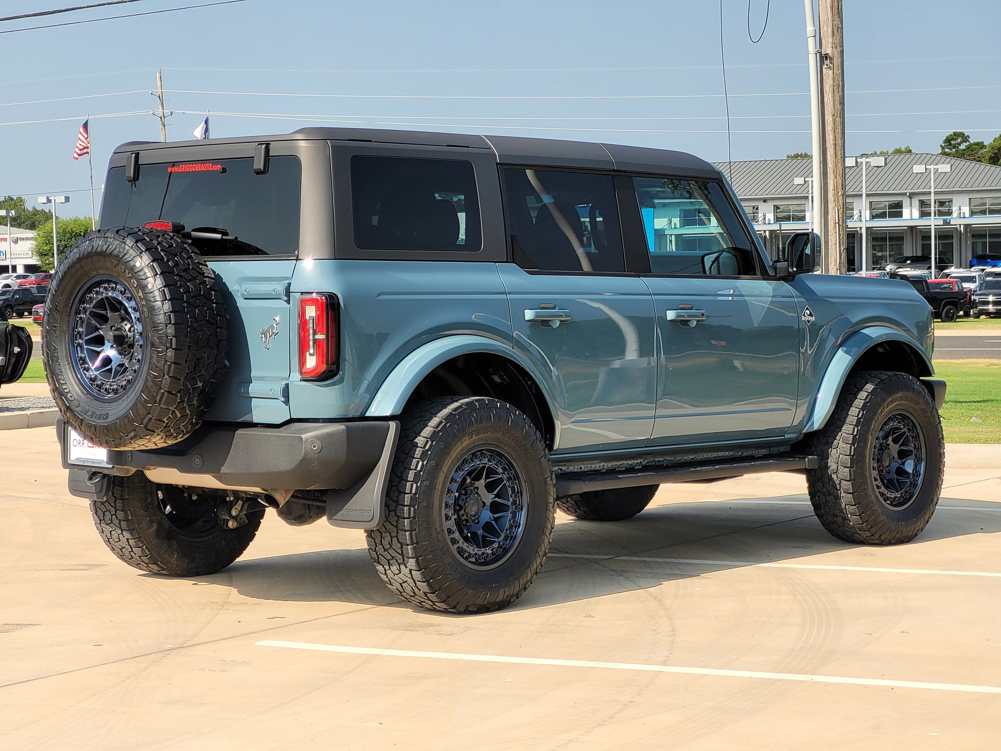 Used 2023 Ford Bronco Outer Banks AWD/4WD image 4