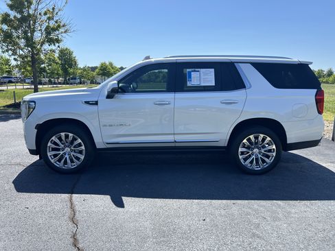 Used 2024 GMC Yukon Denali AWD/4WD image 6