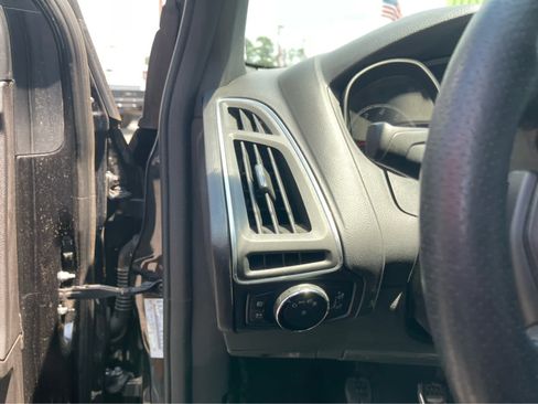 Used 2014 Ford Focus ST w/ Equipment Group 202A FWD image 14