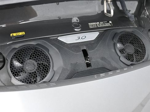 Certified 2022 Porsche 911 Carrera RWD image 28