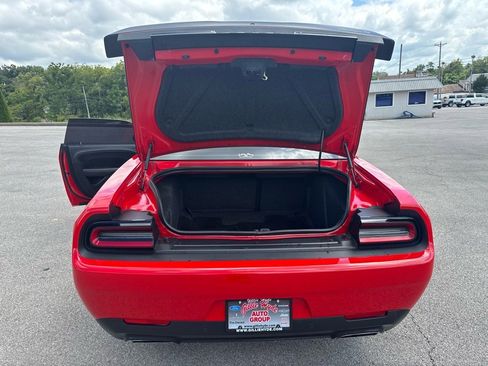 Used 2022 Dodge Challenger R/T Scat Pack w/ T/A Package image 8