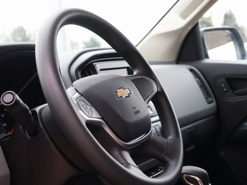 Used 2022 Chevrolet Colorado W/T w/ Custom Special Edition image 25