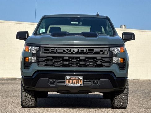 New 2026 Chevrolet Silverado 1500 Custom Trail Boss w/ Dark Appearance Package image 9