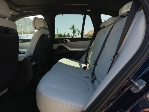 New 2026 BMW X5 sDrive40i w/ M Sport Package RWD image 8