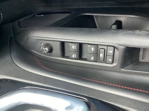 Used 2022 Jeep Compass Trailhawk w/ Trailhawk Elite Group image 16