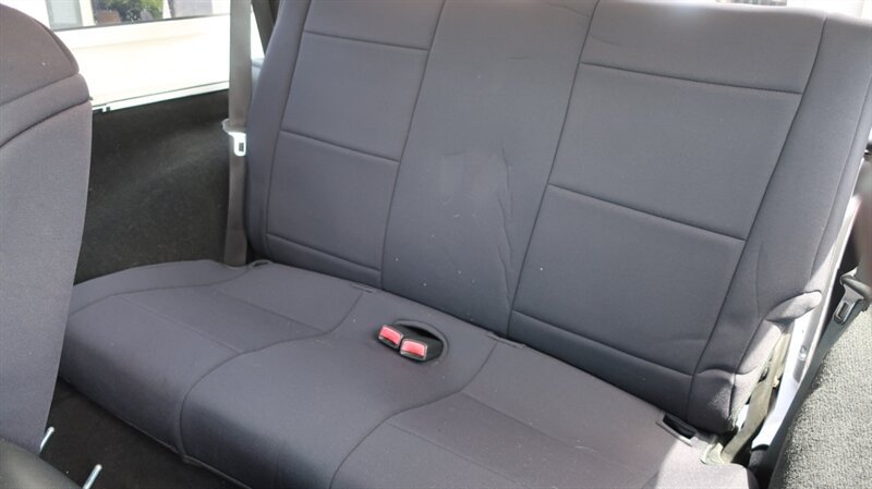 Used 2014 Jeep Wrangler Sahara AWD/4WD image 29