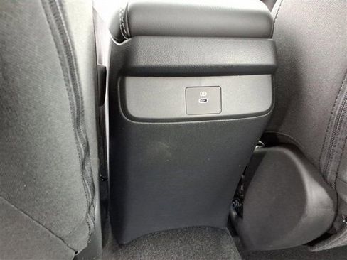 New 2026 Nissan Sentra SV image 29