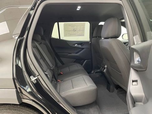 New 2026 Chevrolet Equinox LT w/ Safety and Technology Package AWD/4WD image 10