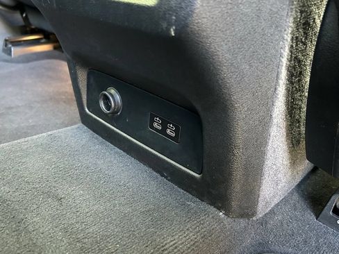Used 2024 BMW X5 xDrive40i AWD/4WD image 43