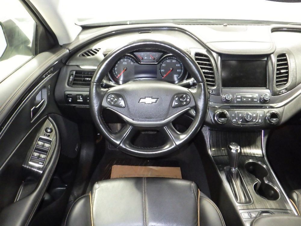 Used 2017 Chevrolet Impala Premier FWD image 10