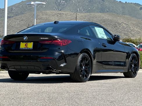 New 2026 BMW M440i Coupe RWD image 3