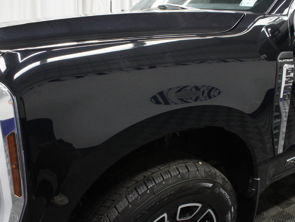 Used 2024 Ford F250 Platinum w/ FX4 Off-Road Package AWD/4WD image 59