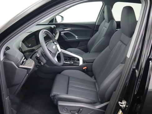 Certified 2025 Audi Q5 Premium Plus w/ Premium Plus image 22