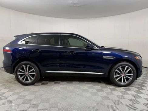 Used 2022 Jaguar F-PACE S image 8