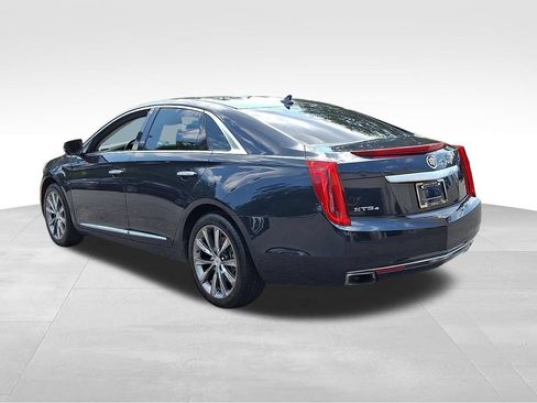 Used 2013 Cadillac XTS Premium AWD/4WD image 4