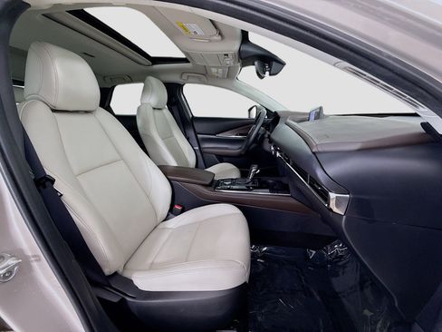 Used 2022 MAZDA CX-30 AWD 2.5 S w/ Premium Package image 30