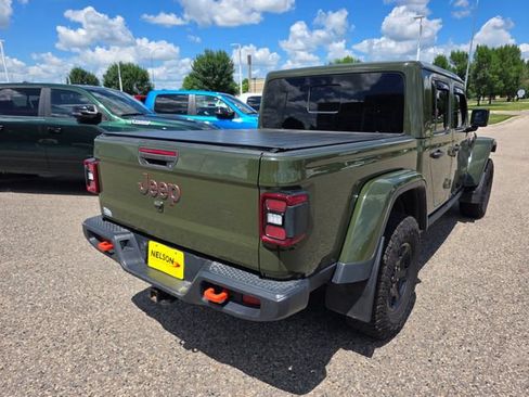 Used 2022 Jeep Gladiator Mojave w/ LED Lighting Group AWD/4WD image 9