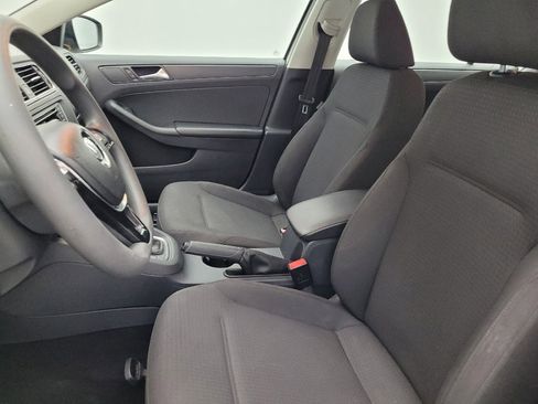 Used 2016 Volkswagen Jetta S image 17