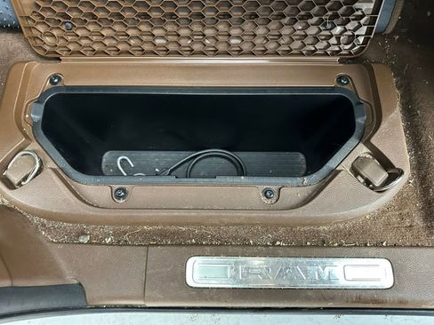 Used 2020 RAM 1500 Laramie image 26